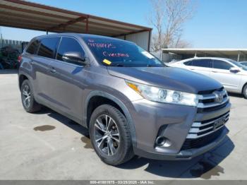  Salvage Toyota Highlander