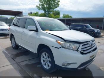  Salvage Toyota Highlander
