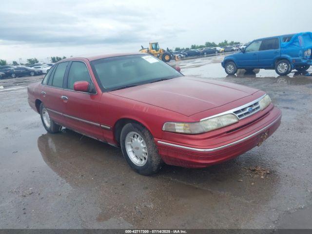  Salvage Ford Crown Victoria