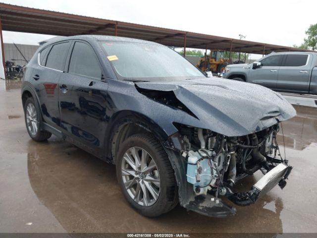  Salvage Mazda Cx