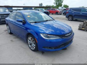 Salvage Chrysler 200