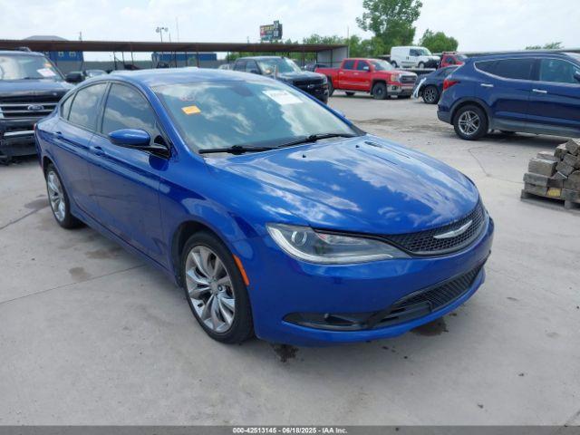  Salvage Chrysler 200