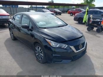  Salvage Nissan Versa