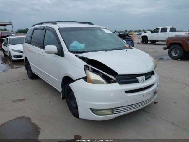  Salvage Toyota Sienna
