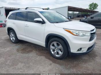  Salvage Toyota Highlander