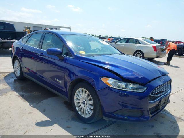  Salvage Ford Fusion
