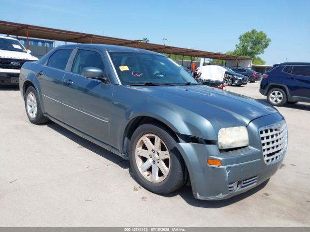  Salvage Chrysler 300