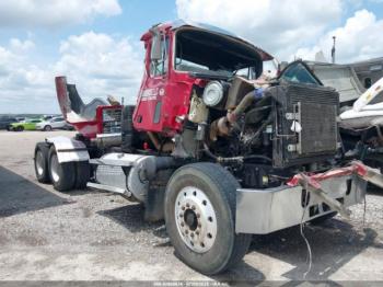  Salvage Mack 600