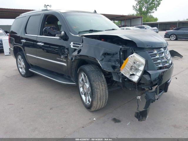  Salvage Cadillac Escalade