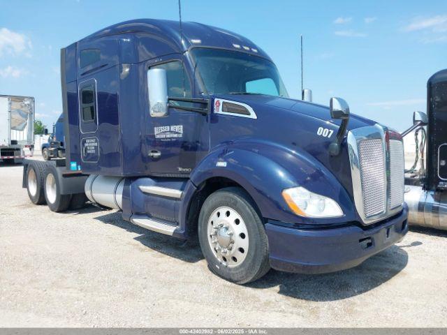 Salvage Kenworth T680