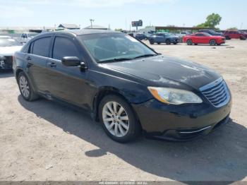  Salvage Chrysler 200
