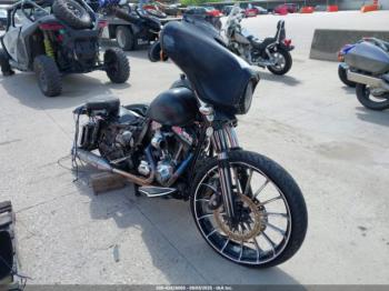  Salvage Harley-Davidson Flhxs