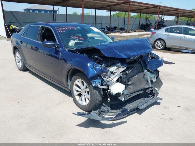  Salvage Chrysler 300