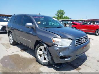  Salvage Toyota Highlander