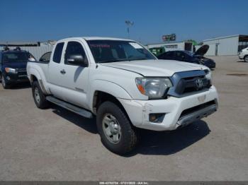  Salvage Toyota Tacoma