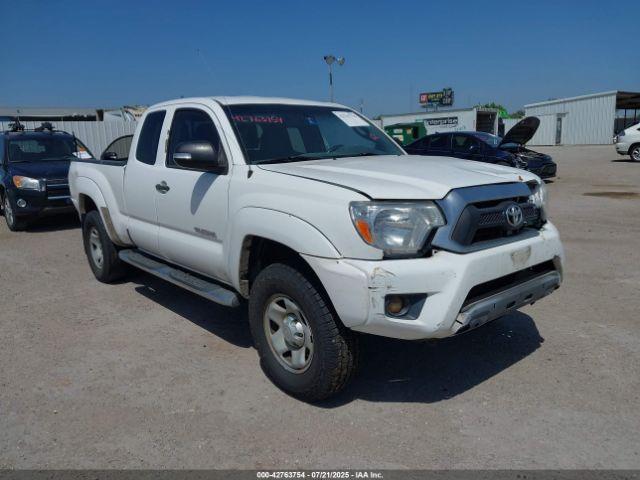  Salvage Toyota Tacoma