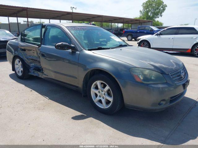  Salvage Nissan Altima
