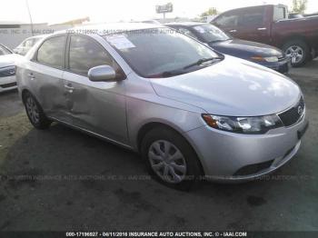  Salvage Kia Forte
