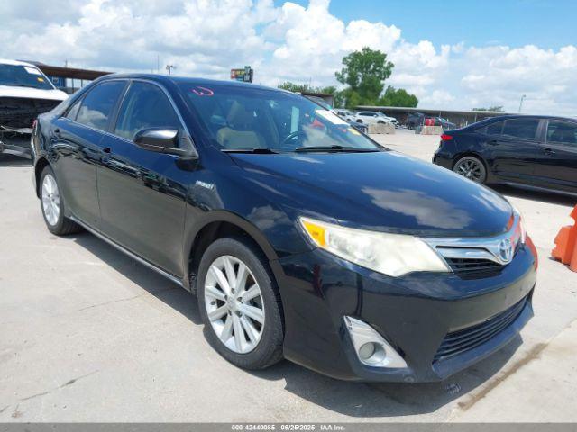  Salvage Toyota Camry