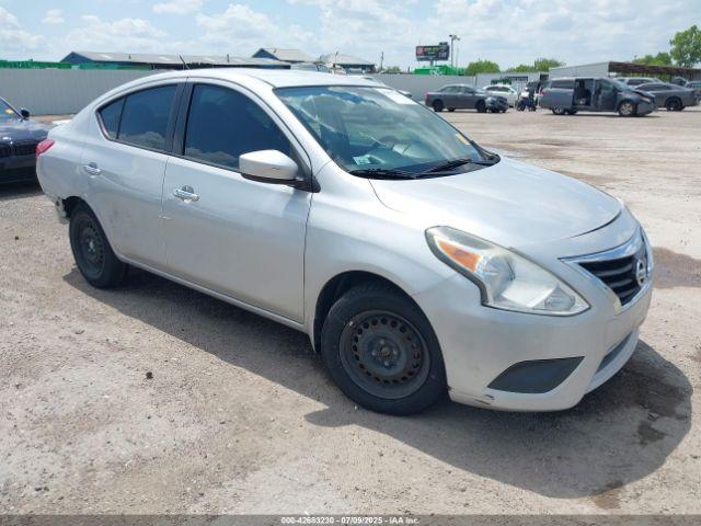  Salvage Nissan Versa