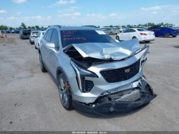  Salvage Cadillac XT4