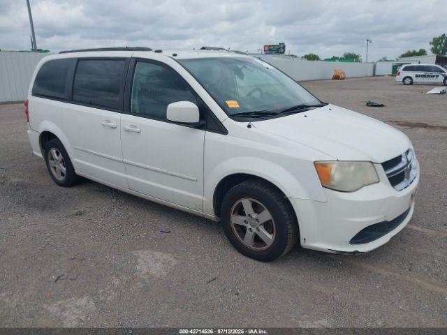  Salvage Dodge Grand Caravan