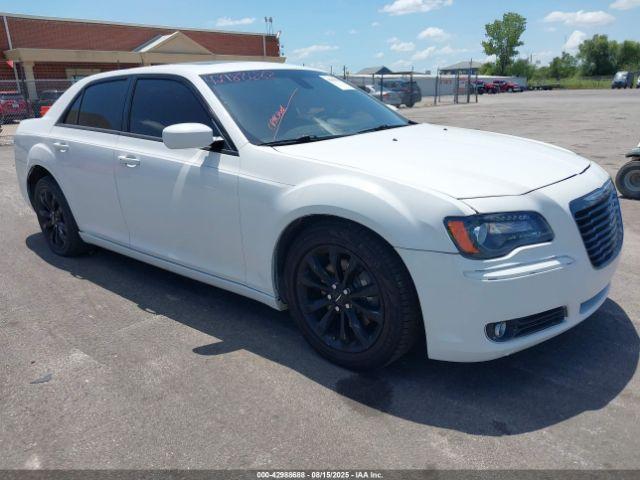  Salvage Chrysler 300