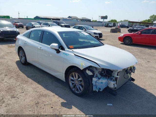  Salvage Toyota Avalon