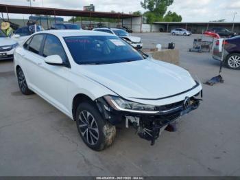  Salvage Volkswagen Jetta