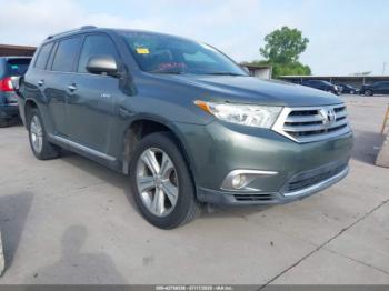  Salvage Toyota Highlander