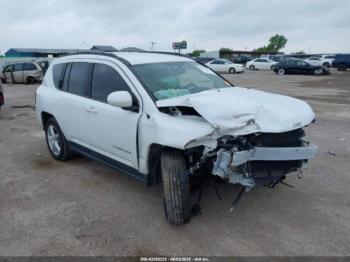  Salvage Jeep Compass