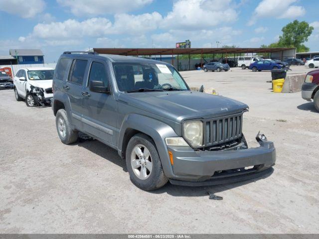  Salvage Jeep Liberty