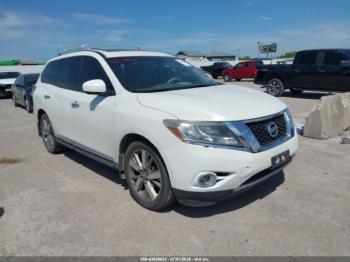  Salvage Nissan Pathfinder