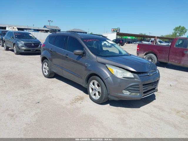  Salvage Ford Escape