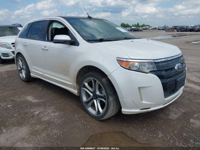  Salvage Ford Edge