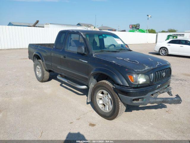  Salvage Toyota Tacoma