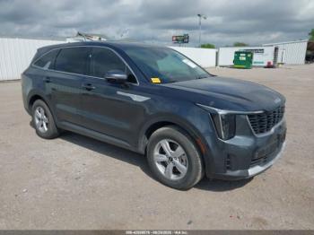  Salvage Kia Sorento