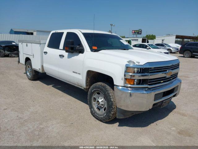 Salvage Chevrolet Silverado 2500