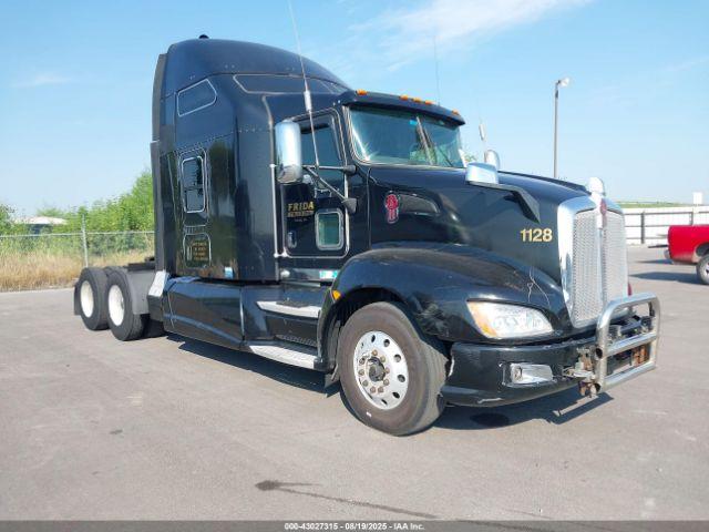  Salvage Kenworth Construction