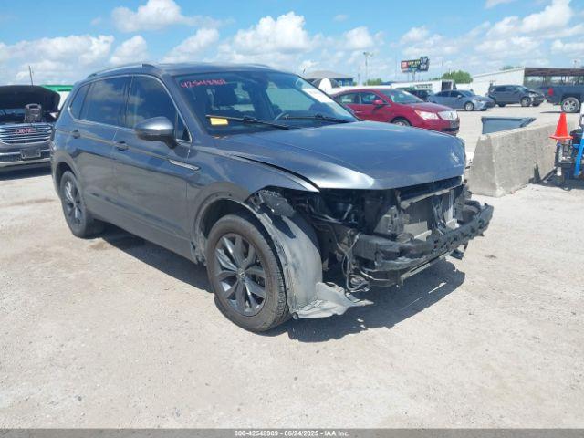  Salvage Volkswagen Tiguan