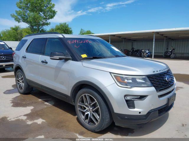  Salvage Ford Explorer