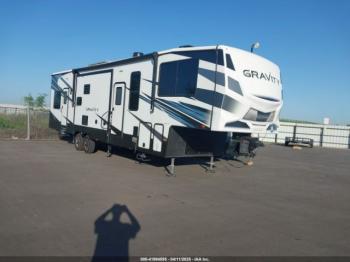 Salvage Heartland Rv Gravity M-3550
