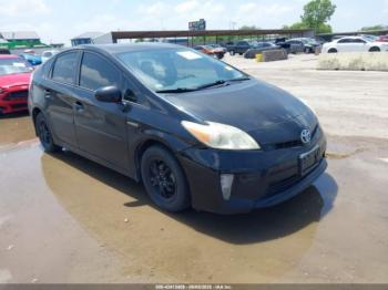  Salvage Toyota Prius