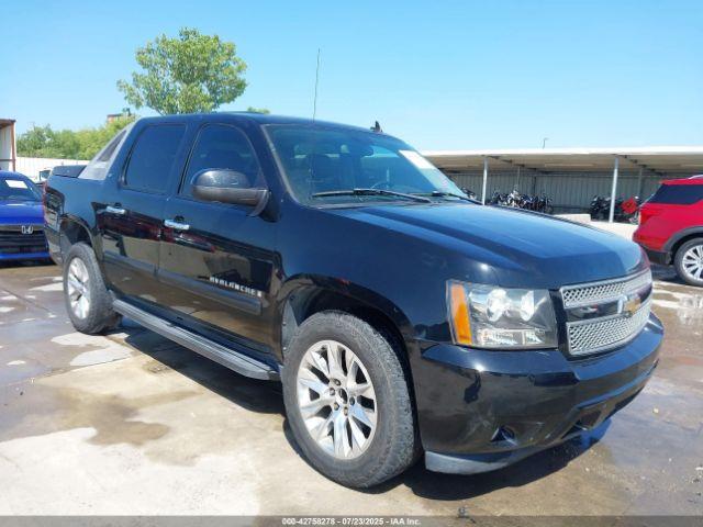  Salvage Chevrolet Avalanche 1500