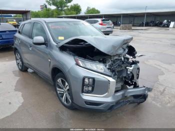  Salvage Mitsubishi Outlander