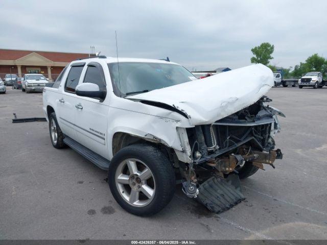  Salvage Chevrolet Avalanche 1500