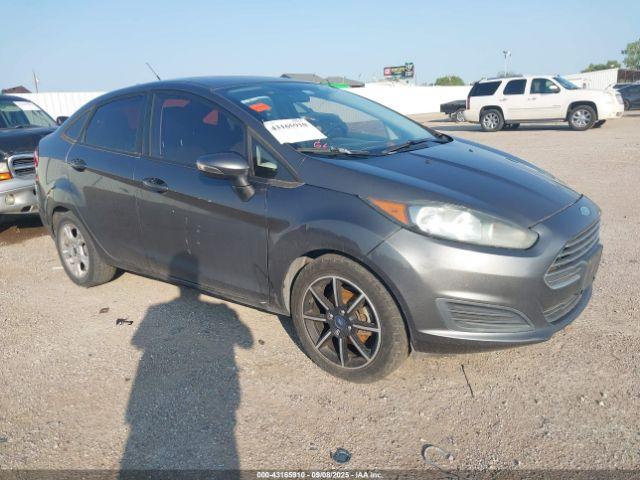  Salvage Ford Fiesta