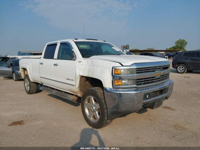  Salvage Chevrolet Silverado 2500