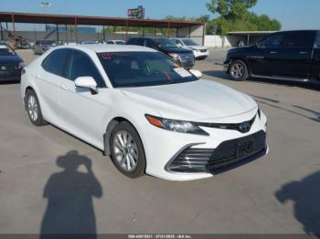  Salvage Toyota Camry