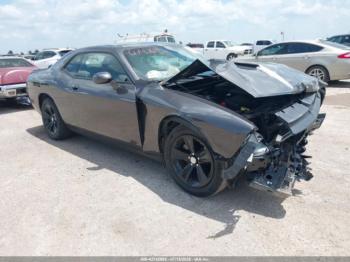  Salvage Dodge Challenger